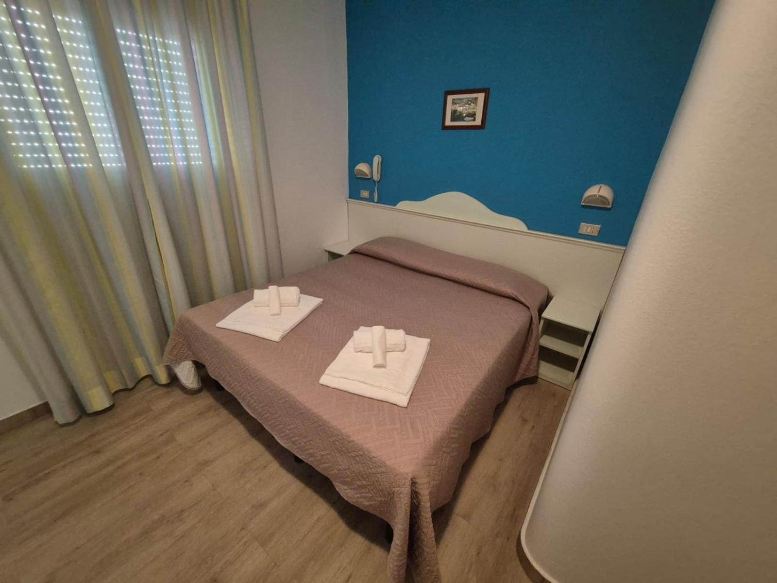 Hotel Rex Misano Adriatico Kültér fotó